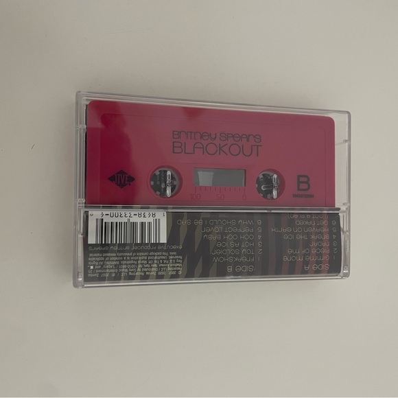 Britney Spears Blackout Casette - Picture 3 of 4